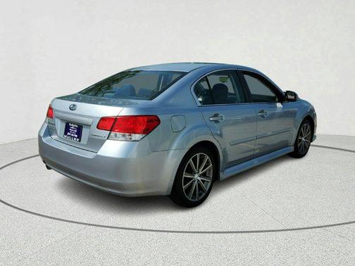 2013 Subaru Legacy Sport