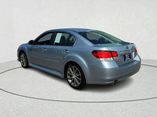 2013 Subaru Legacy Sport