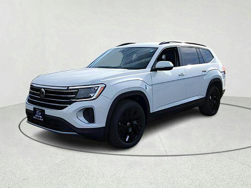 2026 Volkswagen Atlas 2.0T SE w/Technology 4MOTION