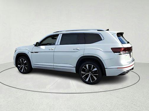 2026 Volkswagen Atlas 2.0T SEL Premium R-Line 4MOTION