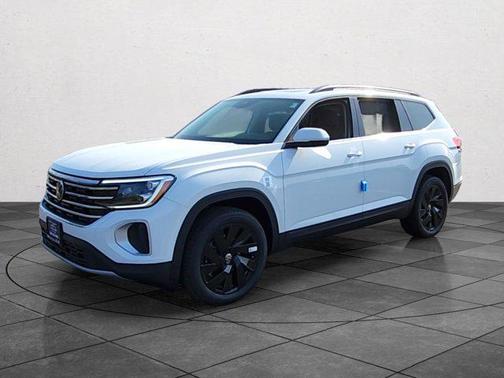 2025 Volkswagen Atlas 2.0T SE w/Technology 4MOTION