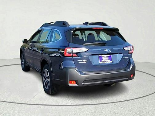 2025 Subaru Outback Base
