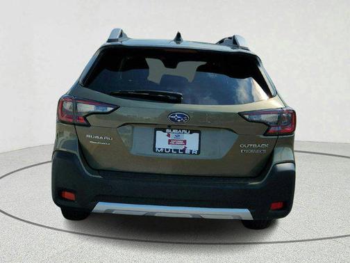 2023 Subaru Outback Touring XT