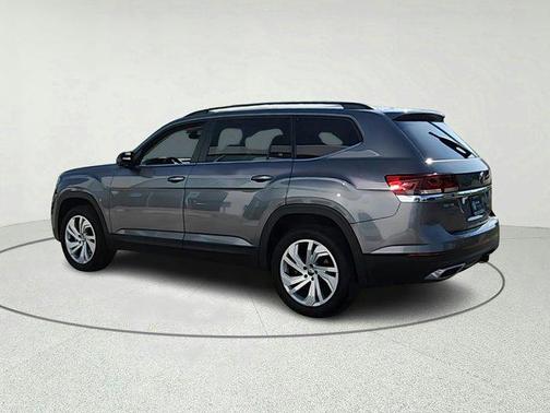 2023 Volkswagen Atlas 3.6L SE w/Technology
