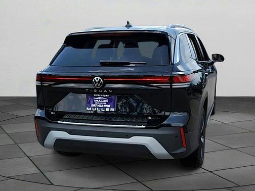 2025 Volkswagen Tiguan 2.0T SE 4MOTION