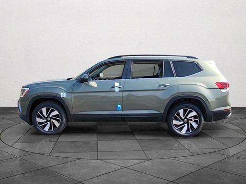2025 Volkswagen Atlas 2.0T SE w/Technology 4MOTION