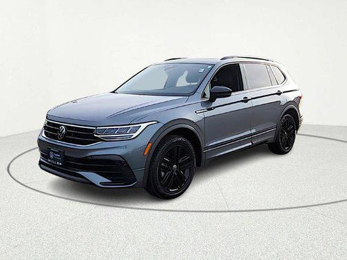 2022 Volkswagen Tiguan 2.0T SE R-Line Black 4MOTION