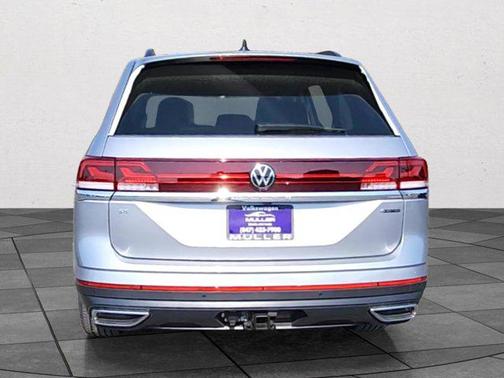 2025 Volkswagen Atlas 2.0T SE w/Technology 4MOTION