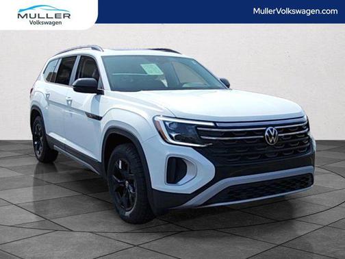 2025 Volkswagen Atlas 2.0T Peak Edition