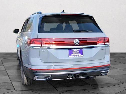 2025 Volkswagen Atlas 2.0T SE w/Technology 4MOTION