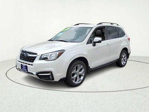 Crystal White Pearl 2017 Subaru Forester 2.5i Touring