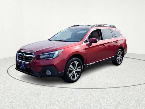 Crimson Red Pearl 2019 Subaru Outback 2.5i Limited