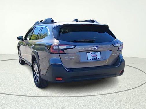Brilliant Bronze Metallic 2023 Subaru Outback Premium