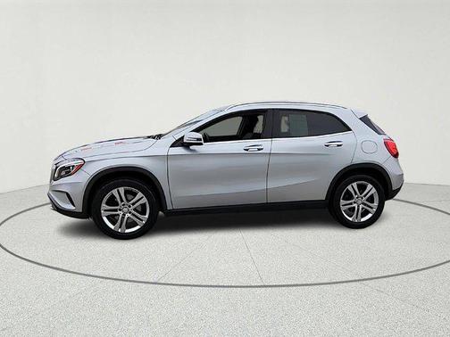 2016 Mercedes-Benz GLA-Class 4MATIC