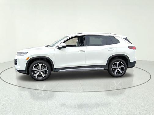 Pure White 2026 Volkswagen Tiguan 2.0T SE