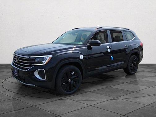 2025 Volkswagen Atlas 2.0T SE w/Technology 4MOTION