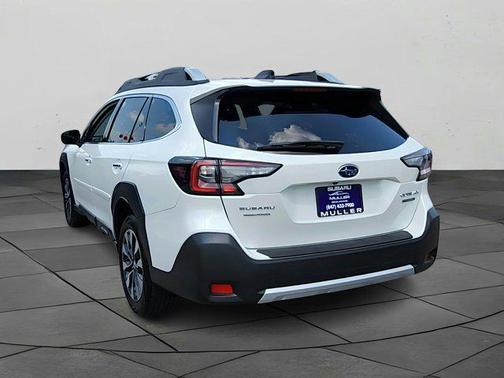 2024 Subaru Outback Touring
