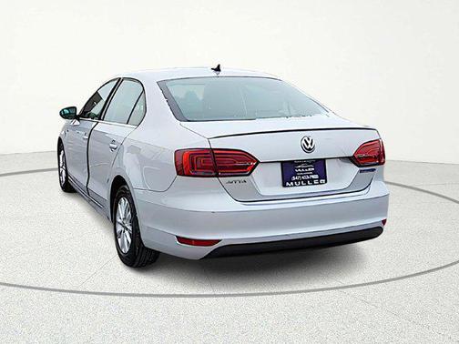 2013 Volkswagen Jetta Hybrid SE