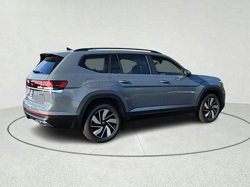 2026 Volkswagen Atlas 2.0T SE w/Technology 4MOTION