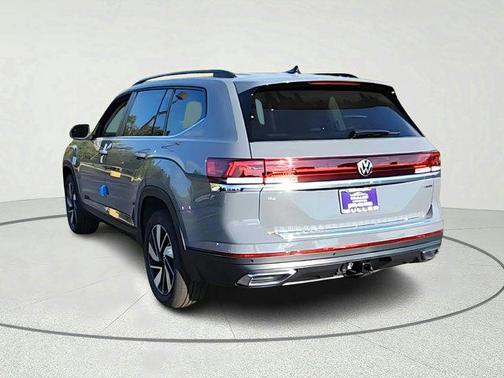 2026 Volkswagen Atlas 2.0T SE w/Technology 4MOTION