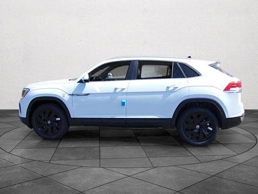 2025 Volkswagen Atlas Cross Sport 2.0T SE w/Technology 4MOTION
