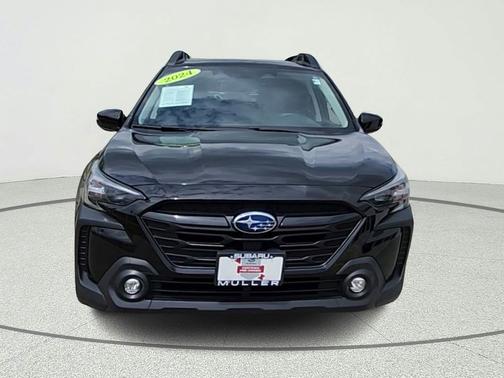 Crystal Black Silica 2024 Subaru Outback Onyx Edition