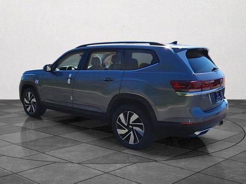 2025 Volkswagen Atlas 2.0T SE w/Technology 4MOTION