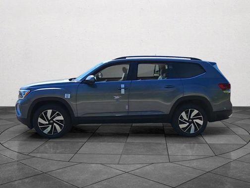 2025 Volkswagen Atlas 2.0T SE w/Technology 4MOTION