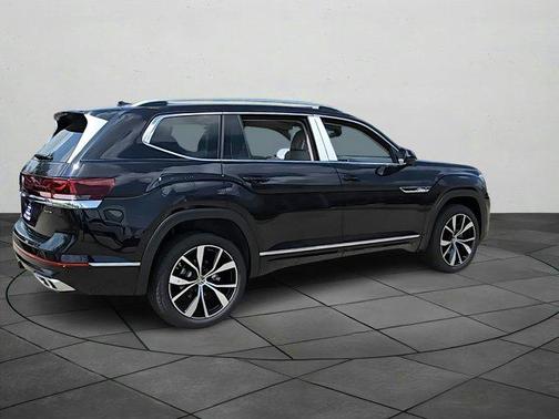 2025 Volkswagen Atlas 2.0T SEL Premium R-Line 4MOTION