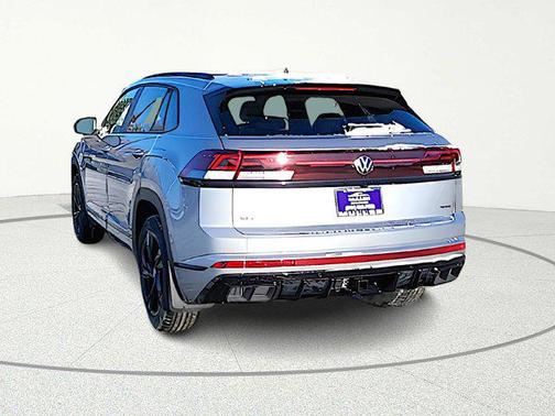 2026 Volkswagen Atlas Cross Sport 2.0T SEL