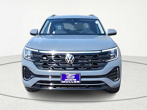 Pure Gray 2026 Volkswagen Atlas 2.0T SEL Premium R-Line 4MOTION
