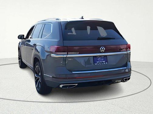 Pure Gray 2026 Volkswagen Atlas 2.0T SEL Premium R-Line 4MOTION