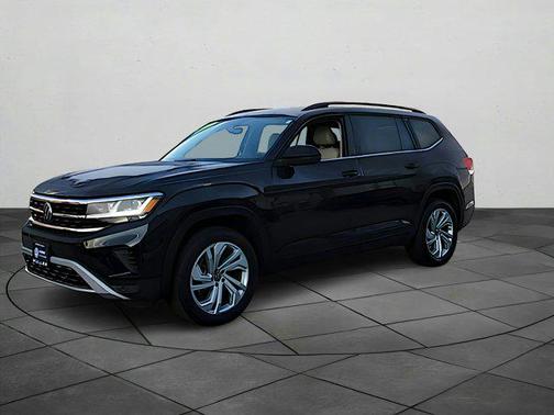 2022 Volkswagen Atlas 2.0T SE w/Technology 4MOTION