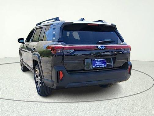Crystal Black Silica 2026 Subaru Outback Touring XT