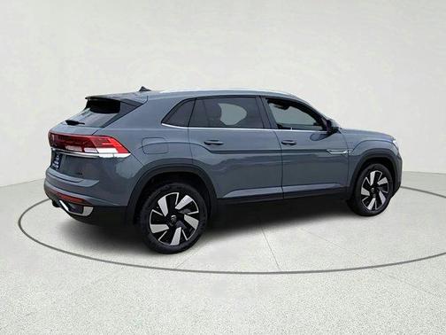 2026 Volkswagen Atlas Cross Sport 2.0T SE w/Technology 4MOTION