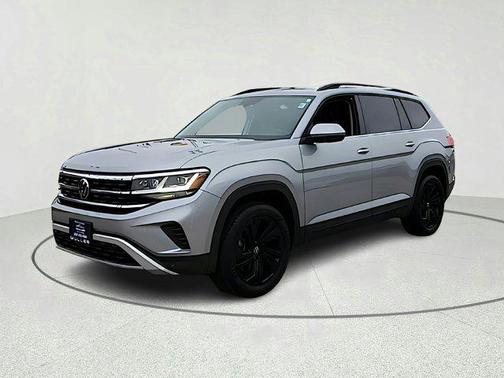 2022 Volkswagen Atlas 3.6L SE w/Technology