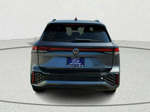 Platinum Gray Metallic 2025 Volkswagen Tiguan 2.0T SE R-Line Black 4MOTION