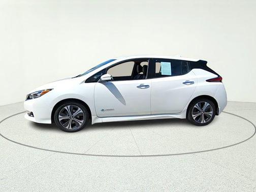 Pearl White Tricoat 2019 Nissan Leaf SL