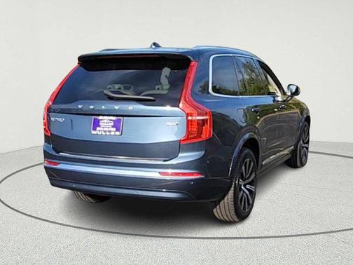 2023 Volvo XC90 B6 Plus 7-Seater