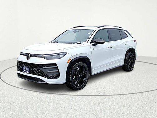 2026 Volkswagen Tiguan 2.0T SE R-Line Black 4MOTION