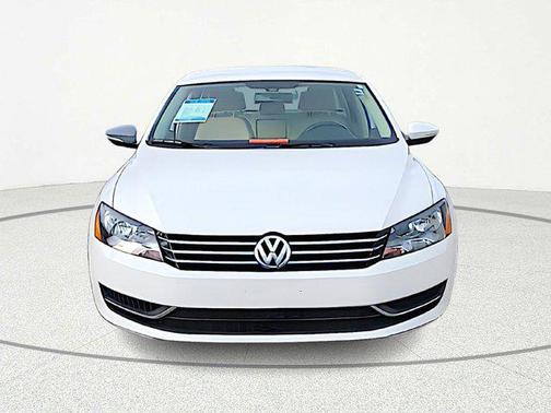 2012 Volkswagen Passat 2.5 SE