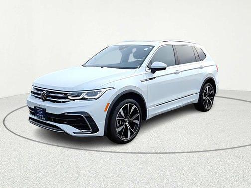 2023 Volkswagen Tiguan 2.0T SEL R-Line 4MOTION