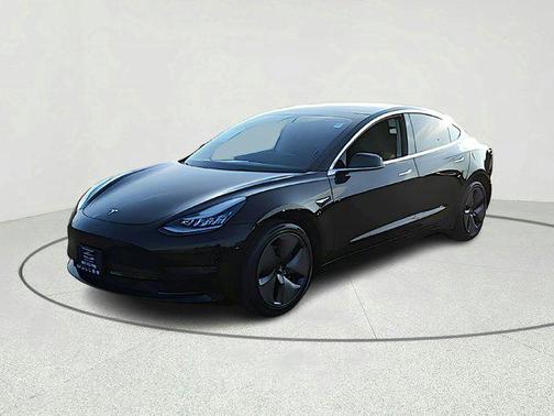 2019 Tesla Model 3 Standard Range Plus