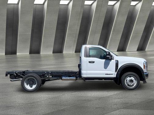 2025 Ford F-450 XL