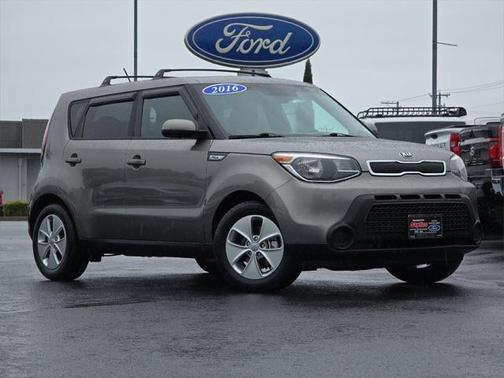 2016 Kia Soul Base