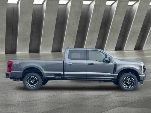 2026 Ford F-350 Platinum