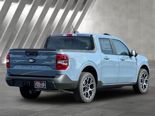 Azure Gray Metallic Tri-Coat 2026 Ford Maverick Lariat