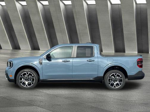 Azure Gray Metallic Tri-Coat 2026 Ford Maverick Lariat