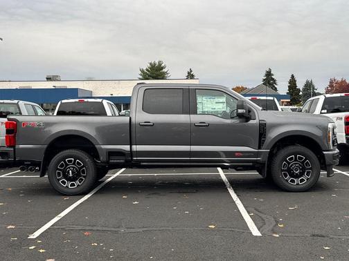 2026 Ford F-250 Platinum