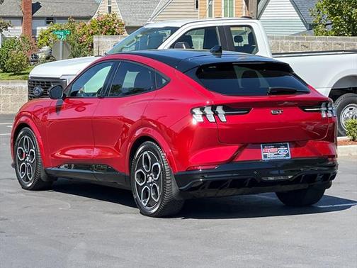 2021 Ford Mustang Mach-E GT